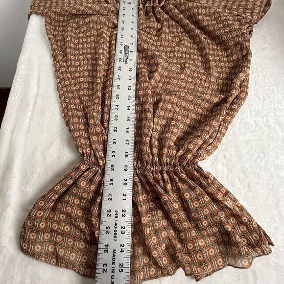 Max Rave Womens Off-Shoulder Smocked Ruffle Tunic Top Blouse Medium Brown Floral - Picture 8 of 8